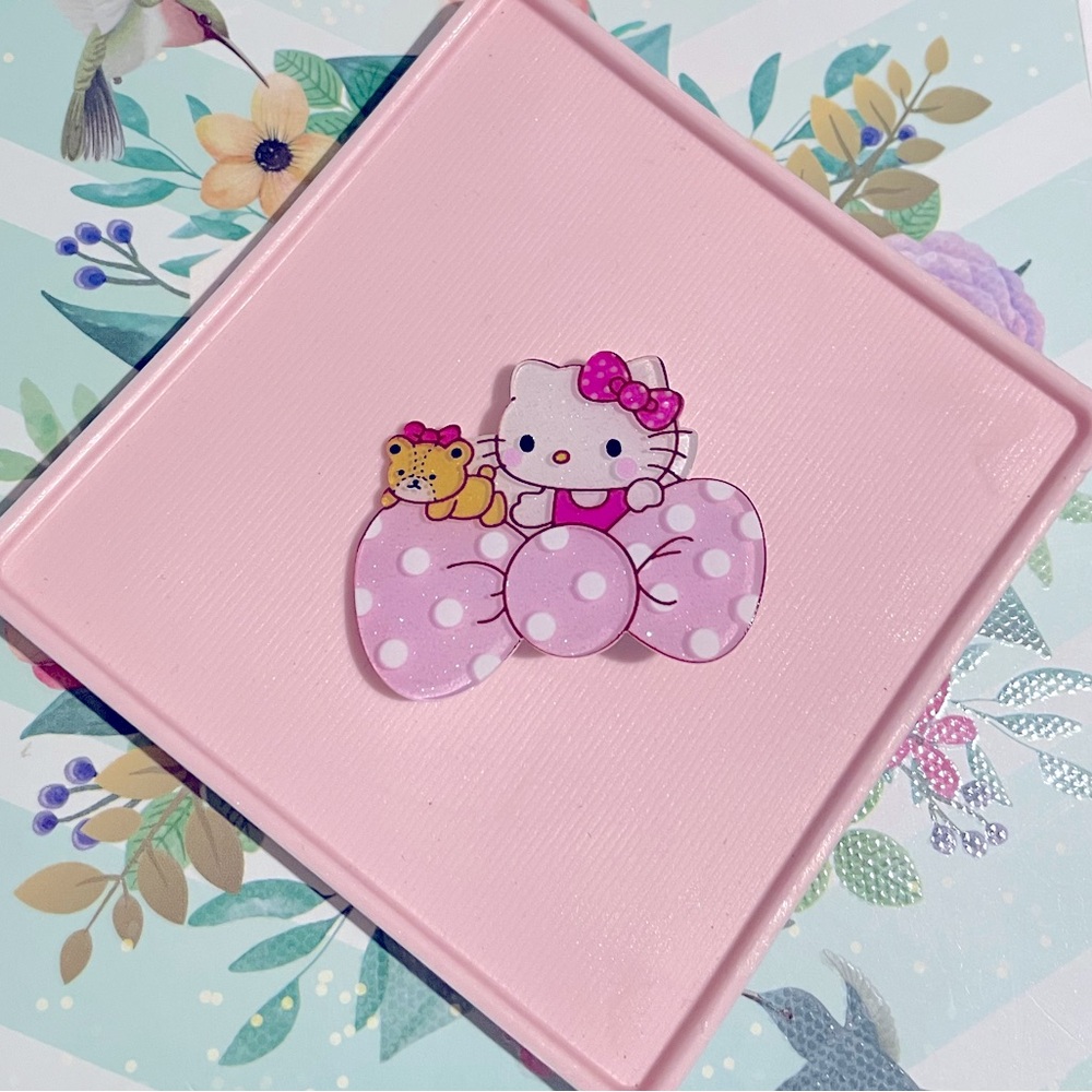 Hello Kitty Pink Polka Dot Hair Clip